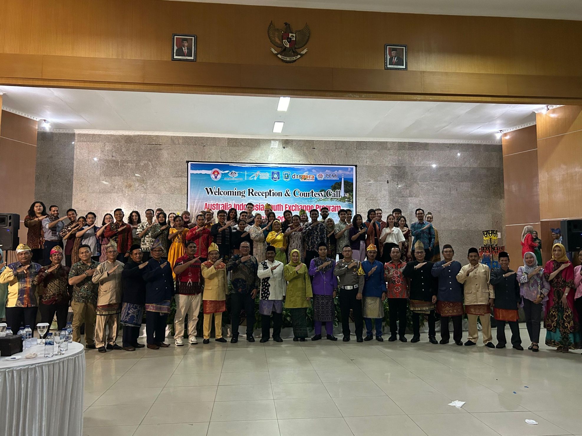 Pertemuan Host Family Dengan 42 Delegasi Program Australia-Indonesia Youth Exchange Program (AIYEP) 2023 Di Pulau Belitung