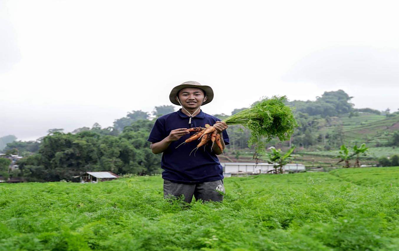 Teguh Fajar Sentosa Petani Milenial Asal Banjarnegara