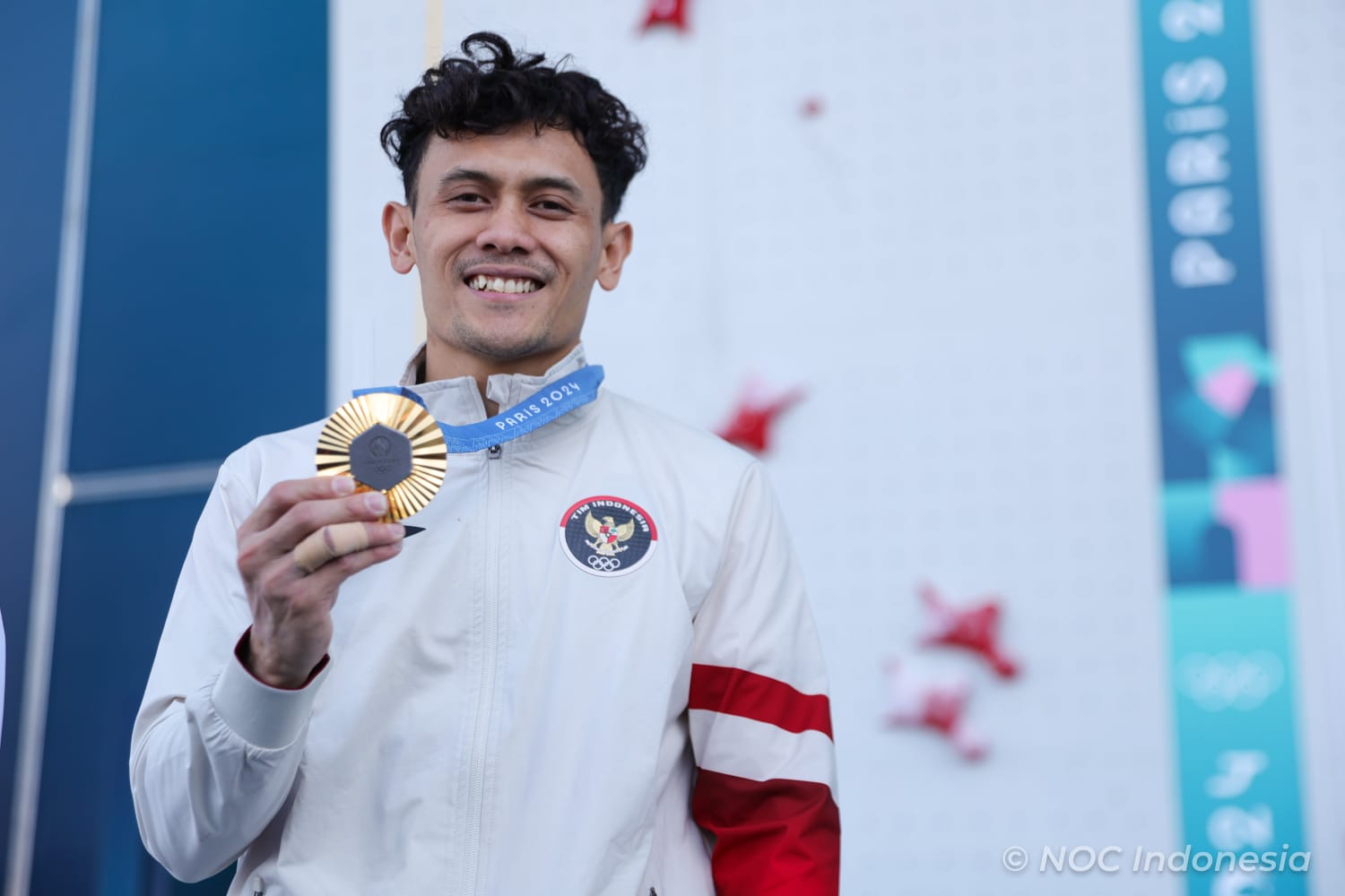 Sampaikan Terima Kasih kepada Veddriq Leonardo, Menpora Dito: Pemerintah Komitmen Terus Dukung Cabor Potensi Medali di Olimpiade