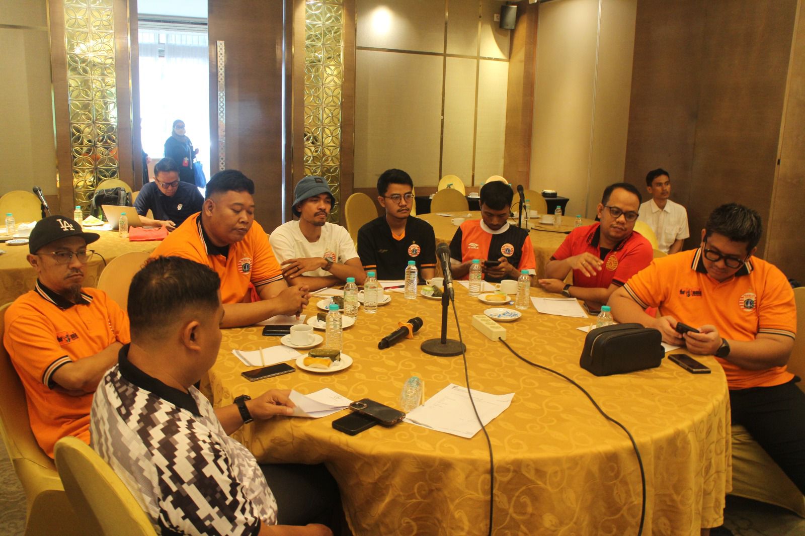 Program Edukasi Suporter Sepakbola Kemenpora dan I-League Dimulai: The Jak Mania Hadir di Titik Pertama